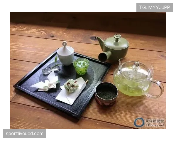 马龙家冰箱里塞满蛋白粉，连饮料都是按克称着喝的